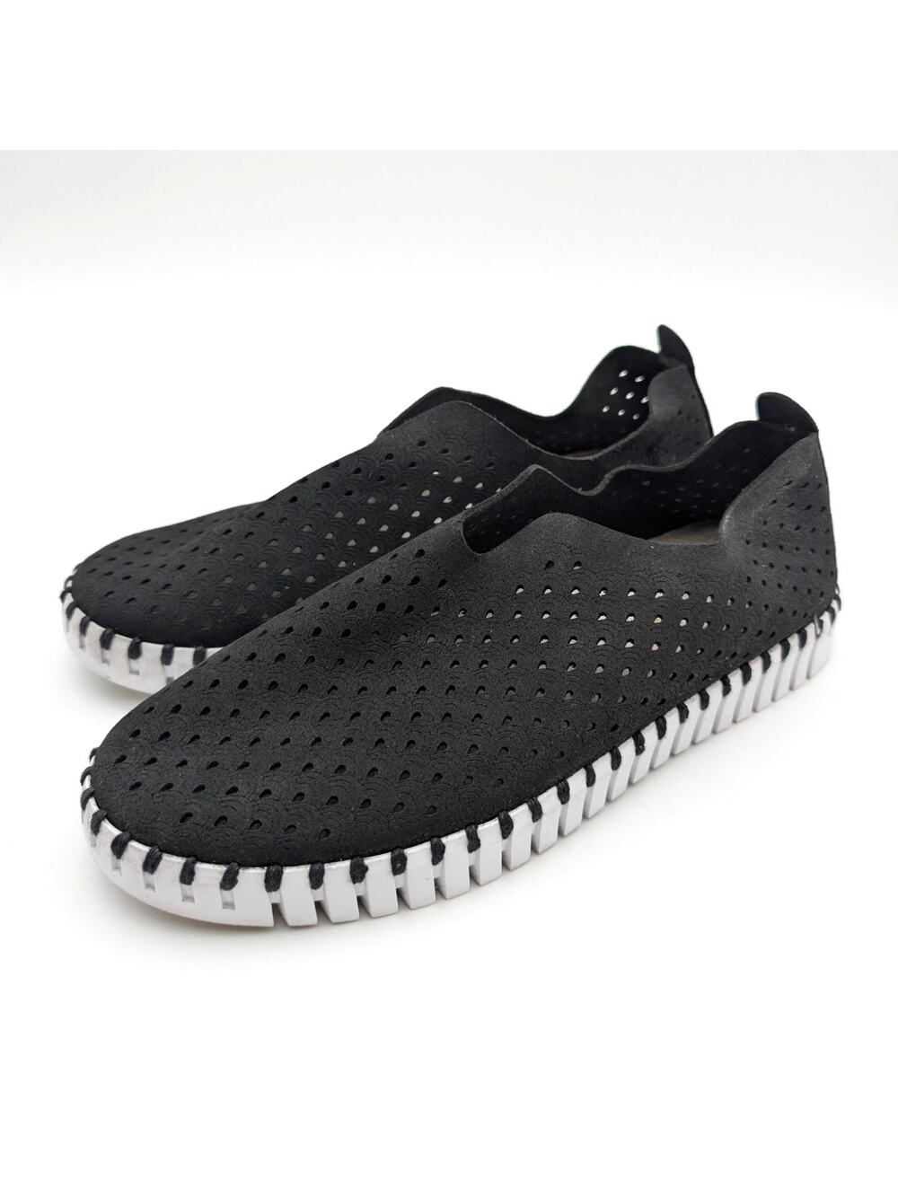 Ilse Jacobsen Hornbæk Tulip Platform Slip-On Shoes Women's Black Size US8.5 EU39